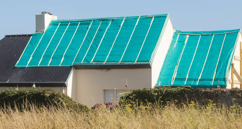 bachage de toit suite à une fuite